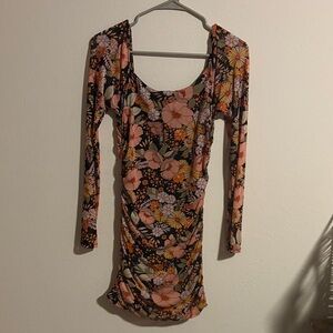 Floral Scoop-Neck Bodycon Dress - Pink/Black